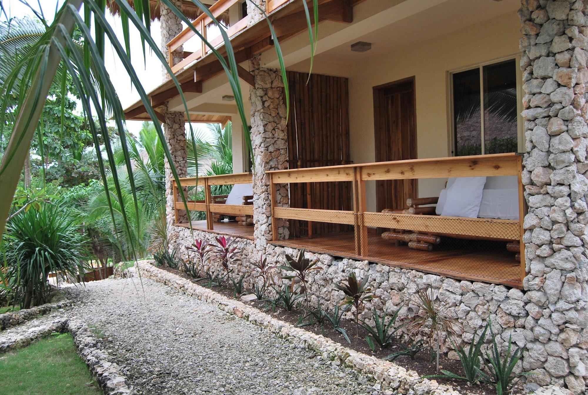 Tepanee Beach Resort Pulau Malapascua Bagian luar foto